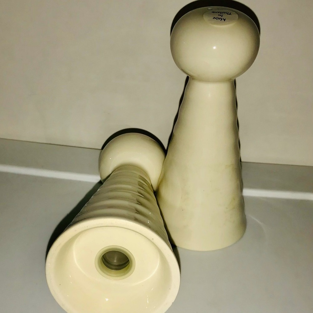 New Salt and Pepper Shakers made in Thailand - Picture 5 of 16
